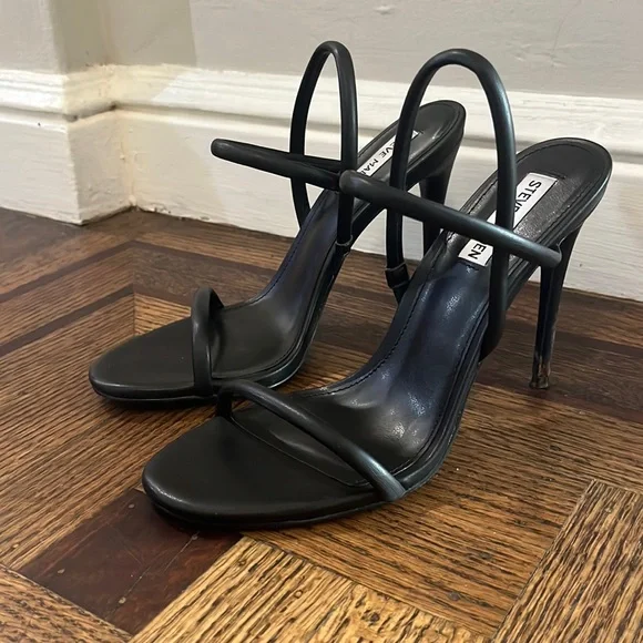 Steve Madden | Shoes | Steve Madden Size 9 Heels | Poshmark display picture 2